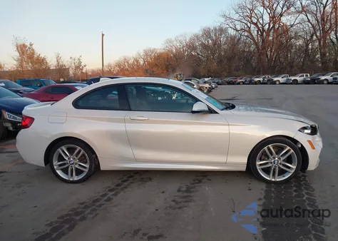 2016 BMW 228I xDrive z USA, uszkodzony, nr VIN WBA1G9C57GV726301